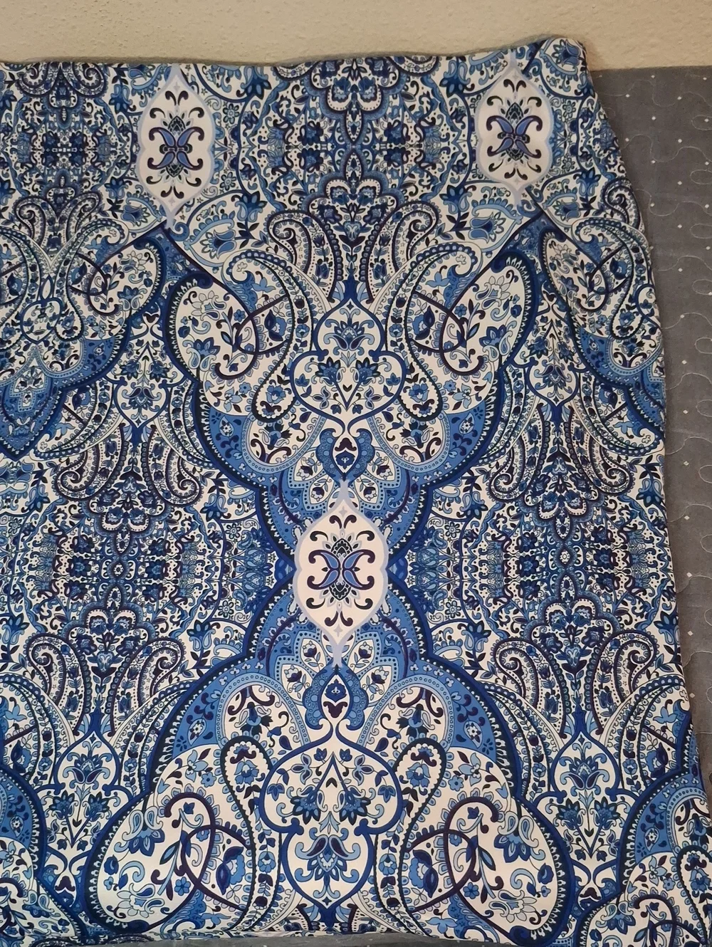 BOLD Elements Blue Paisley Print Pencil Skirt Size XXL